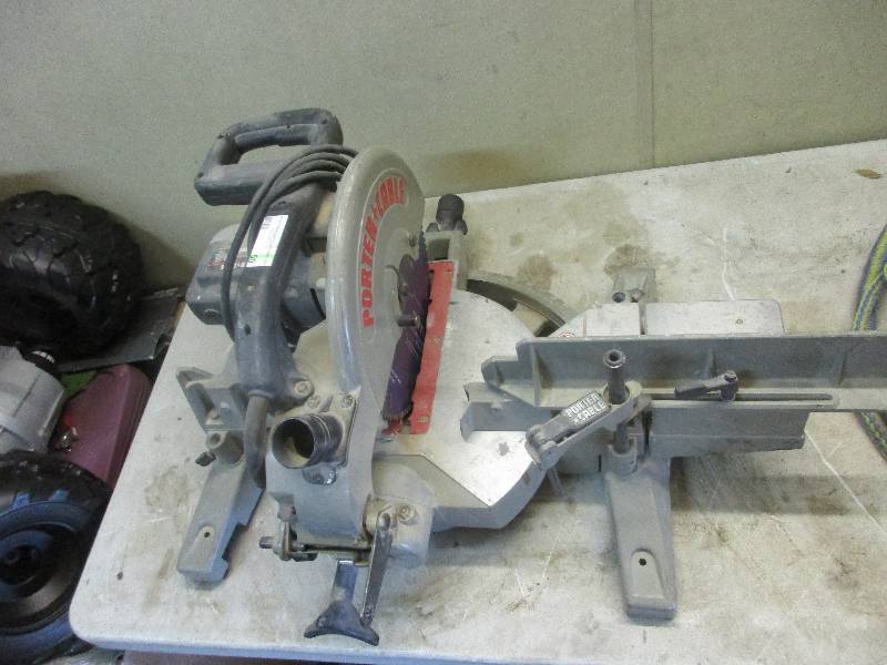 lot 50 image: Porta Cable 10 compound miter saw MN3802