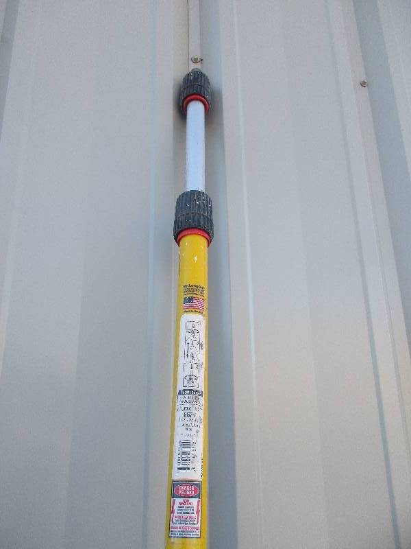lot 62 image: telescopic handle