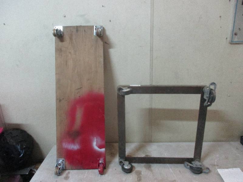 lot 87 image: 2- 4 wheeled dolly movers