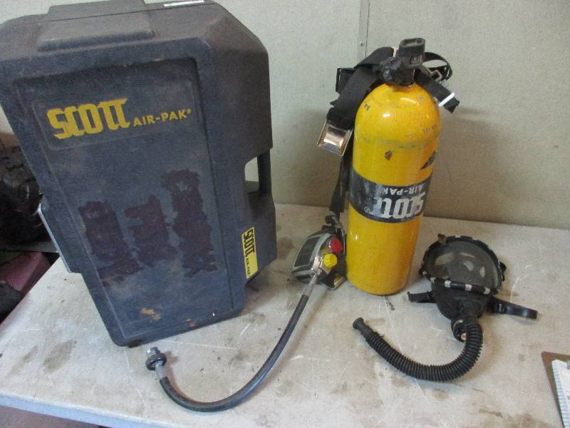 lot 95 image: scott air pac 2