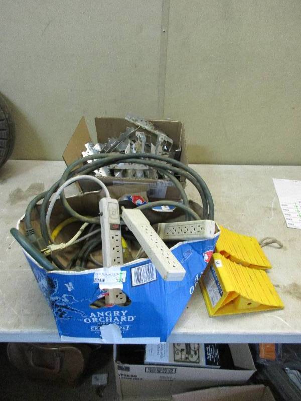 lot 133 image: electrical cords and multi plugs wheel chocks and u-Joyce brackets