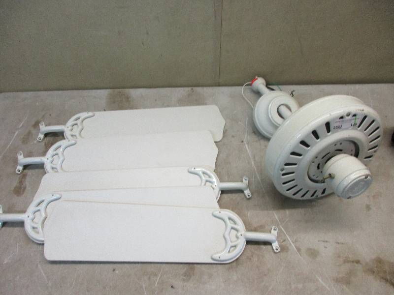 lot 149 image: ceiling fan