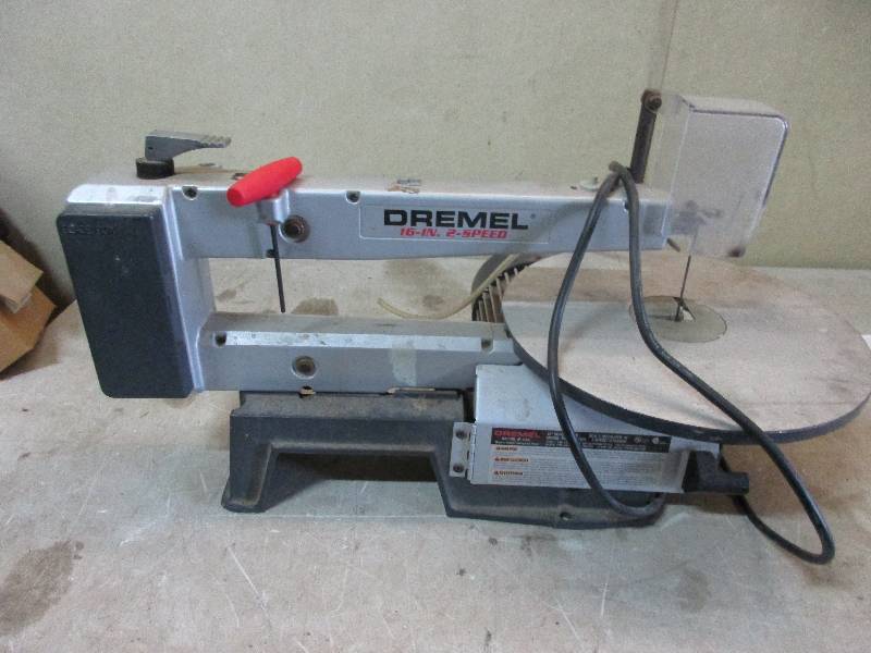 lot 176 image: Dremel 16 scroll saw