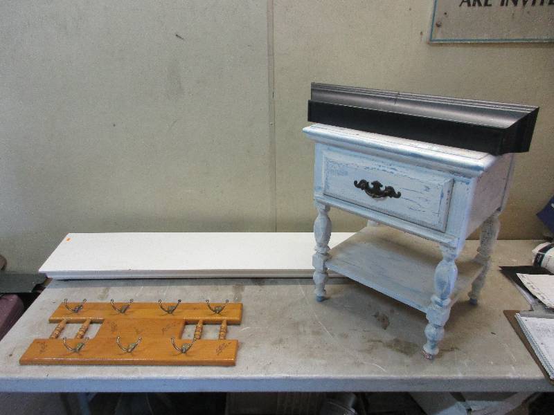 lot 237 image: night stand coat rack 2 shelfs