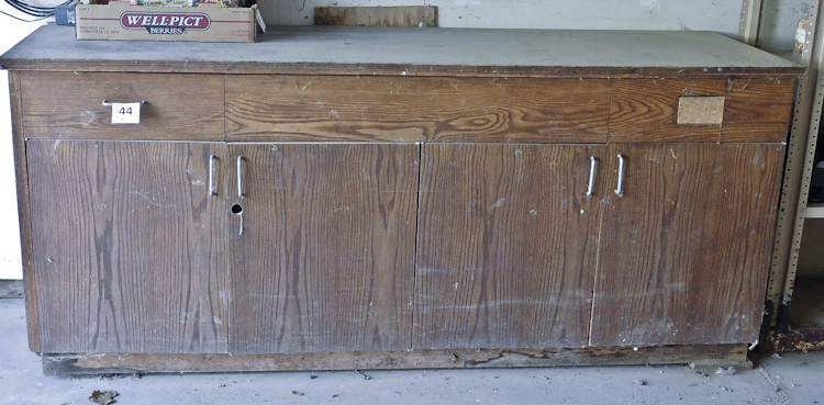 workshop cabinet