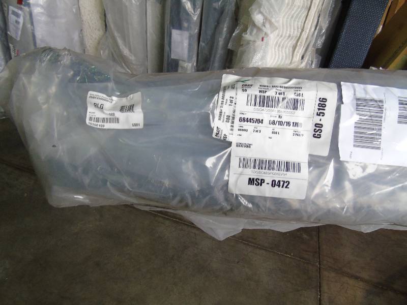 lot 109 image: Serta Perfect Sleeper Box Spring - Twin XL