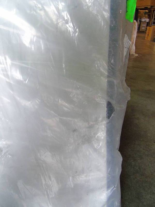 lot 177 image: Serta Perfect Sleeper Box Spring - Twin