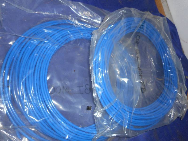 lot 3 image: TUBING
