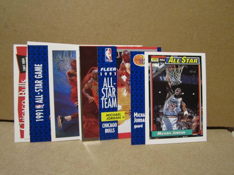 12 Michael Jordan cards...