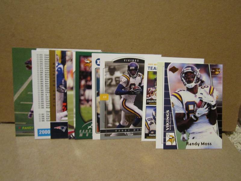 15 Randy Moss cards...