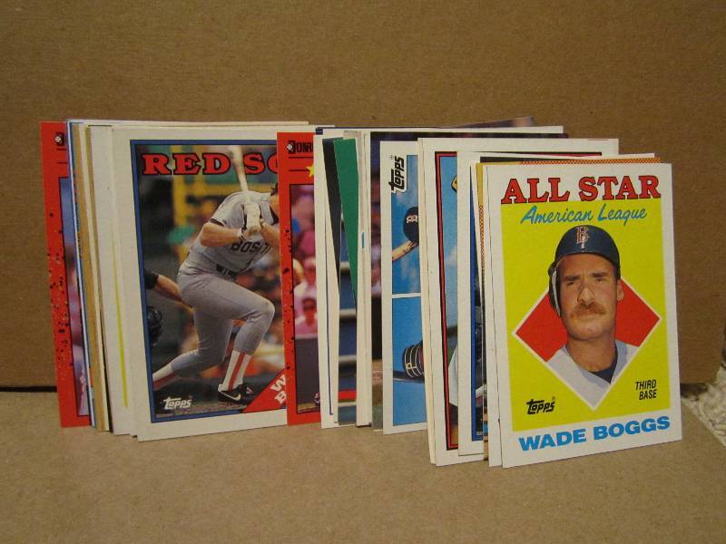 40 Uade Boggs cards...