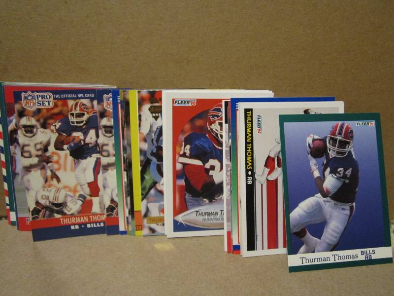 40 Thurman Thomas cards...