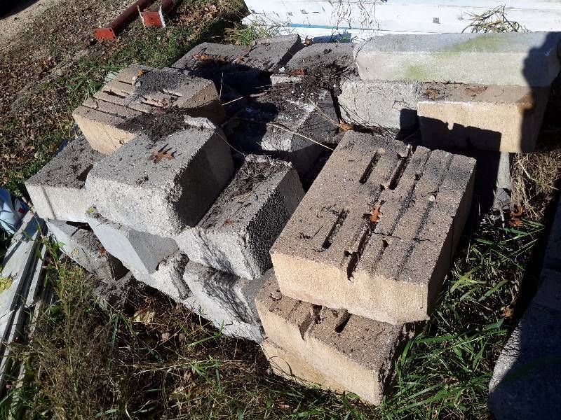 Retainer Wall Block  Hardy Siding