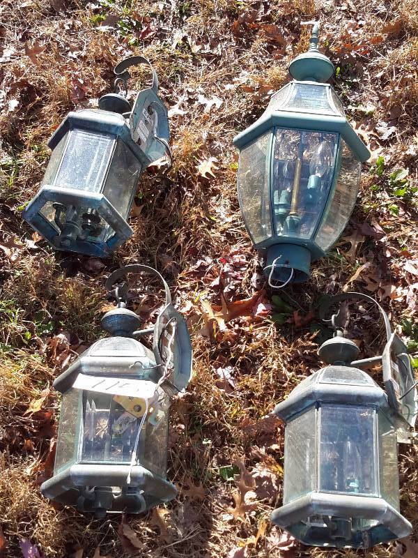 4 nice outdoor light fixtures