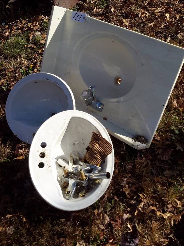 1 Vanity top with Faucet installed.. 2 Round drop in Sinks