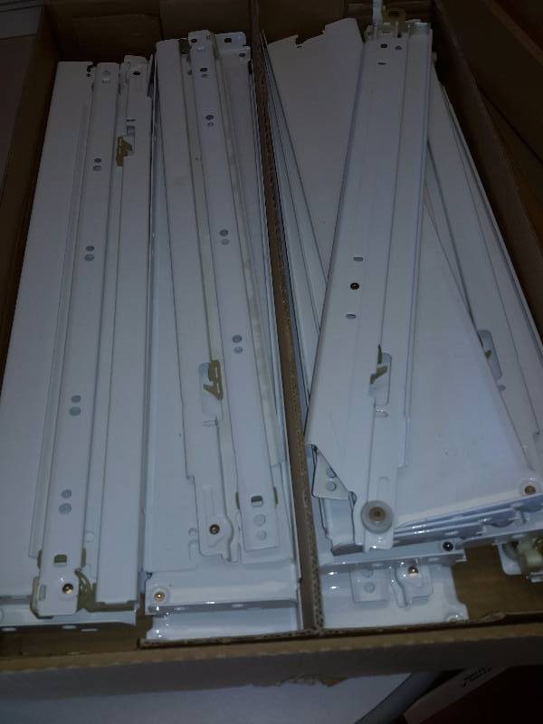 6 Complete sets of METABOX, 330 M 5000 Drawer Slides