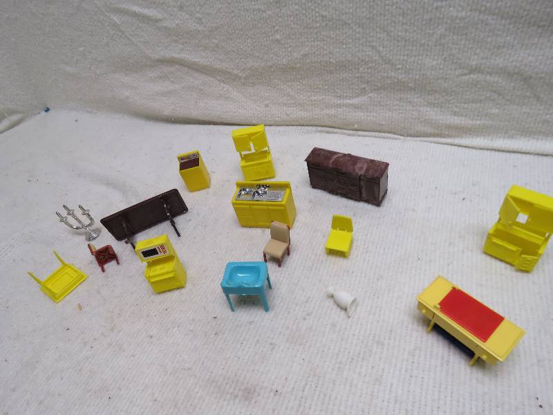 Vintage Doll House Furniture