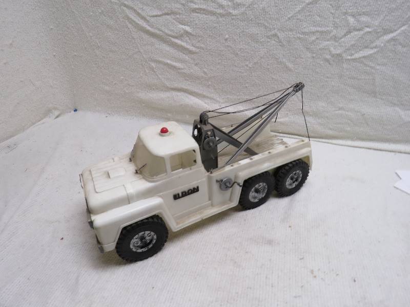 Collectible Tow Truck