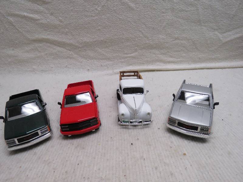 Collectible metal pick ups