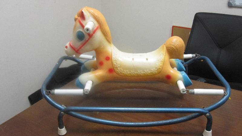 lot 36 image: Vintage Spring Horse