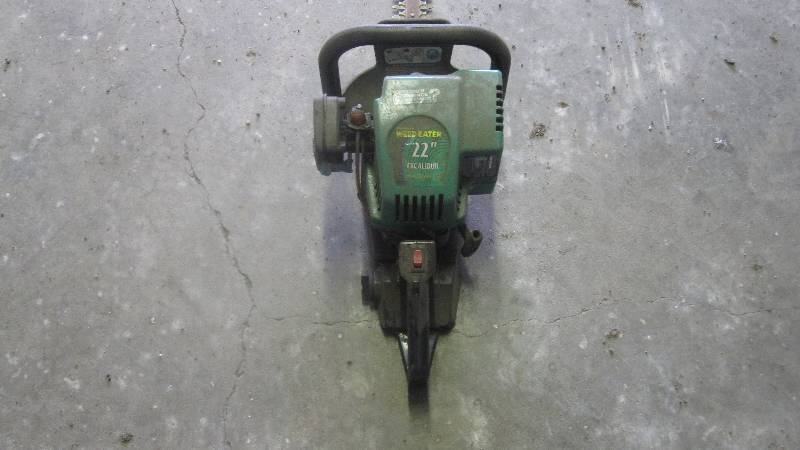 lot 64 image: 22 Weed Eater Hedge Trimmer