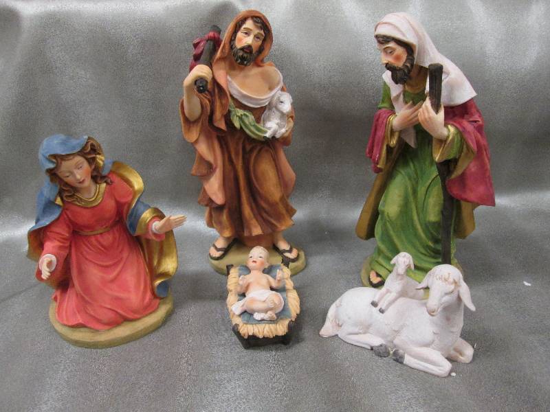 6 pc Detailed  Nativity Set 8.5 inc...