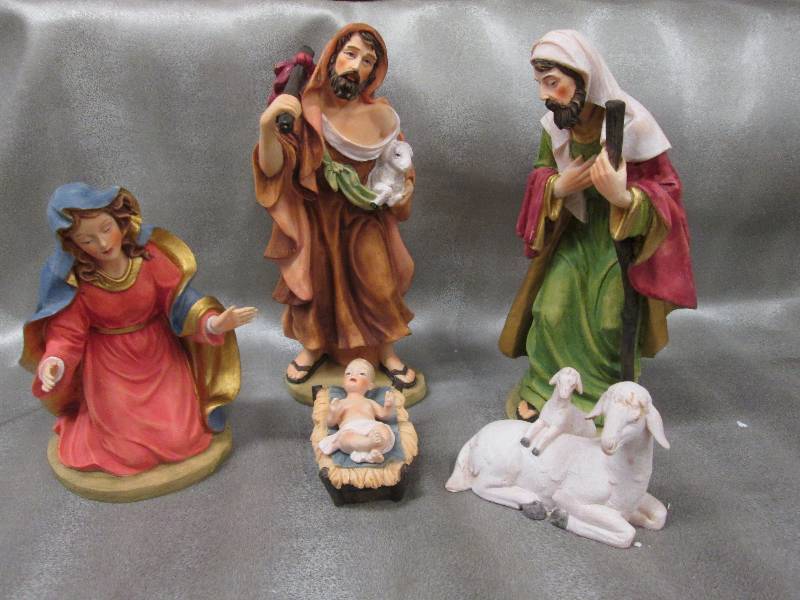 6 pc Detailed  Nativity Set 8.5 inc...