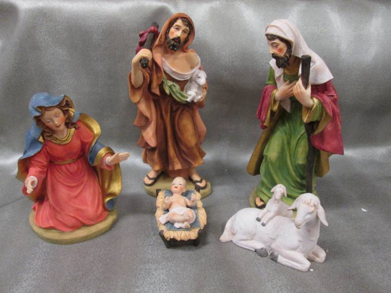 6 pc Detailed  Nativity Set 8.5 inc...