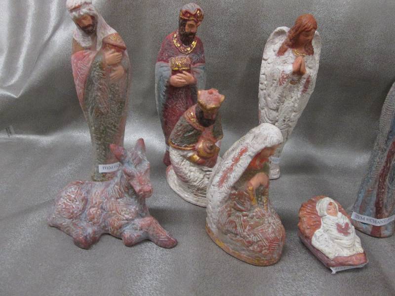Lot of 412 pc Ceramic Nativity Set...
