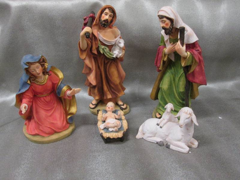 6 pc Detailed  Nativity Set 8.5 inc...