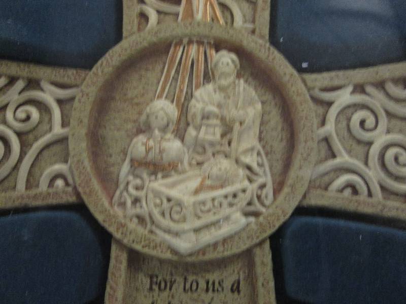Lot of 4 10 inch Resin Nativity Cr...