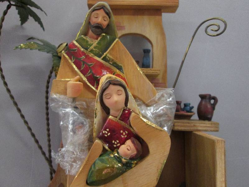 Wood Crafted Holy Family Musical 10...