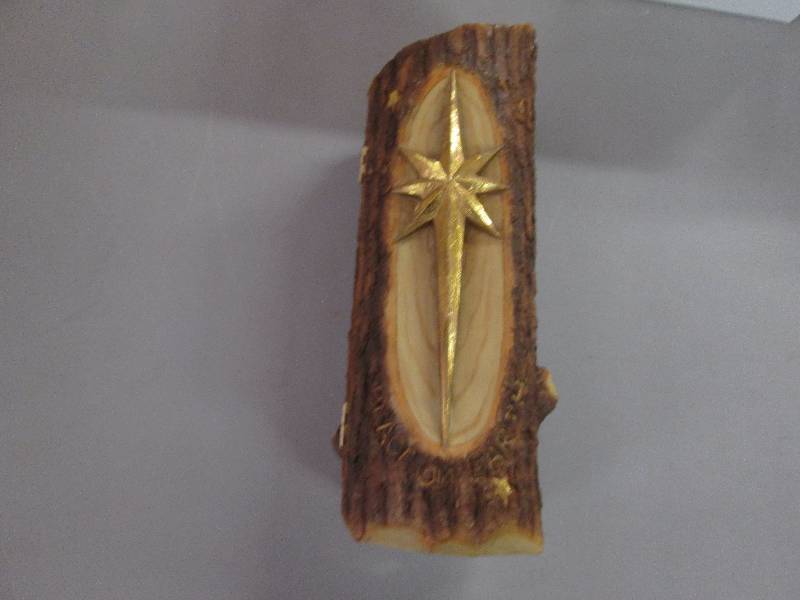 Lot of 3 10 inch Nativity in a Log...