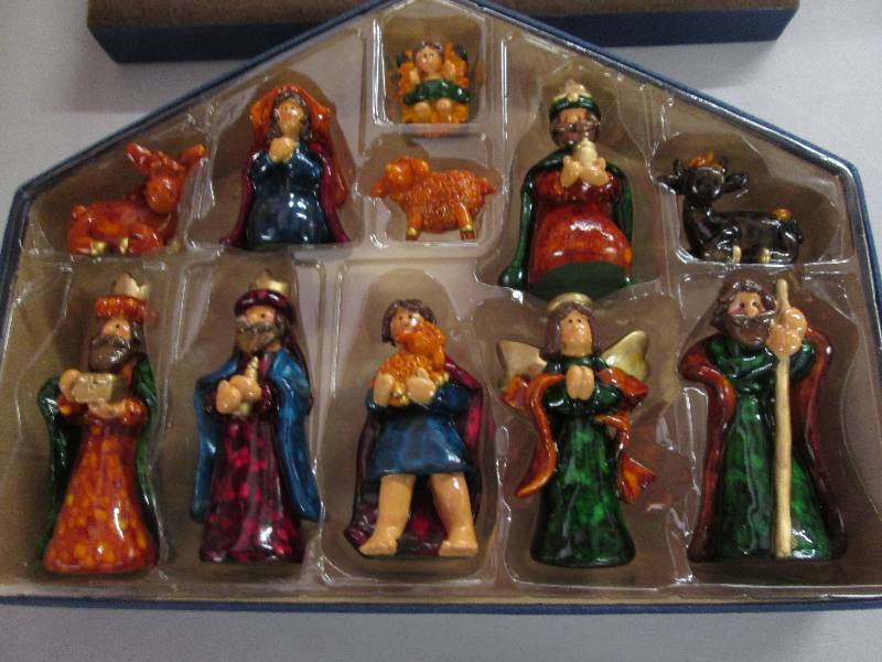 11 pc Nativity in Felt Decorated St...