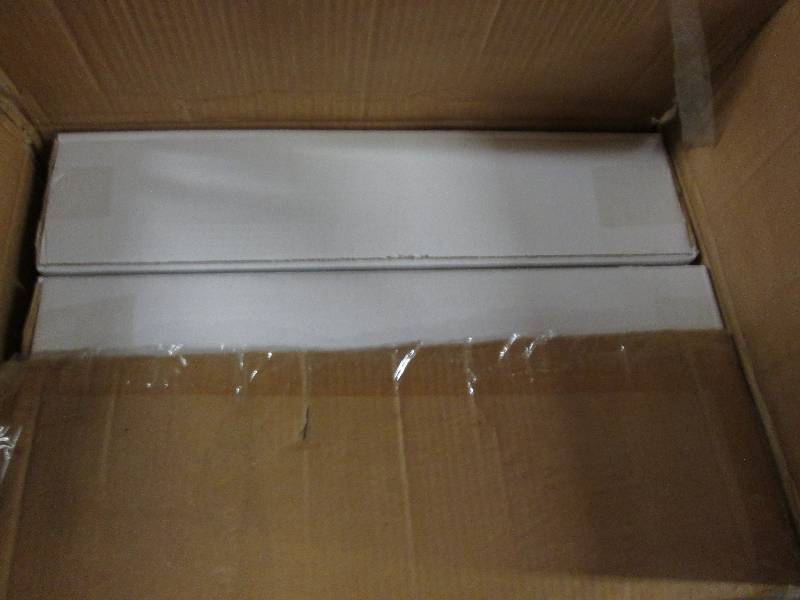 Lot of 36 pc Broad Base Ceramic Na...