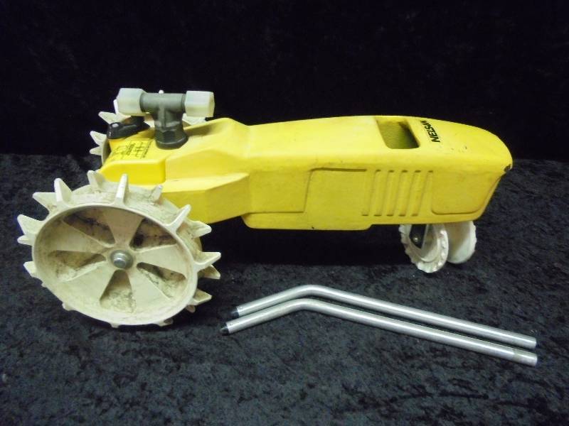 Nelson Metal Tractor Yard Sprinkler