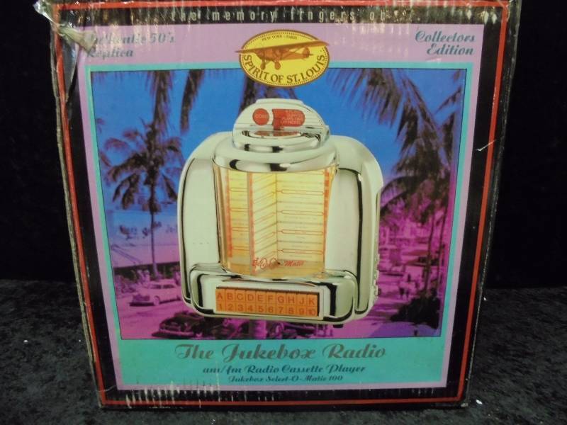 Spirit of St Louis Juke Box Radio, Lighted 1950s Replica, 13x12