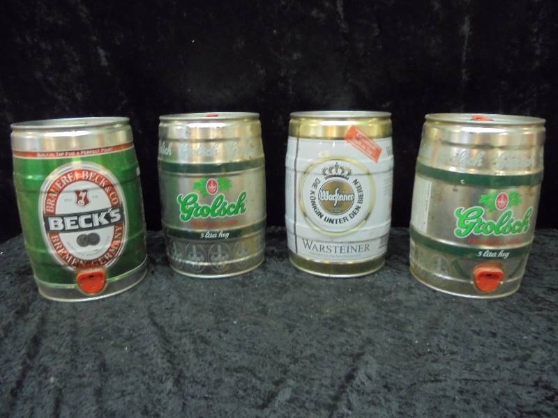 Lot, Metal Liquor Kegs, 10x6
