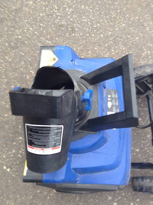 lot 83 image: Snow Joe 18 in. 40-Volt Lithium-Ion Hybrid Snow Blower- battery not includeed never used