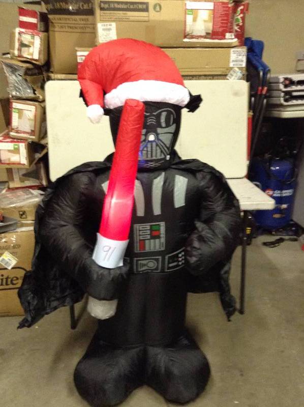 lot 91 image: Star Wars Darth Bader 5 ft Christmas Inflatable