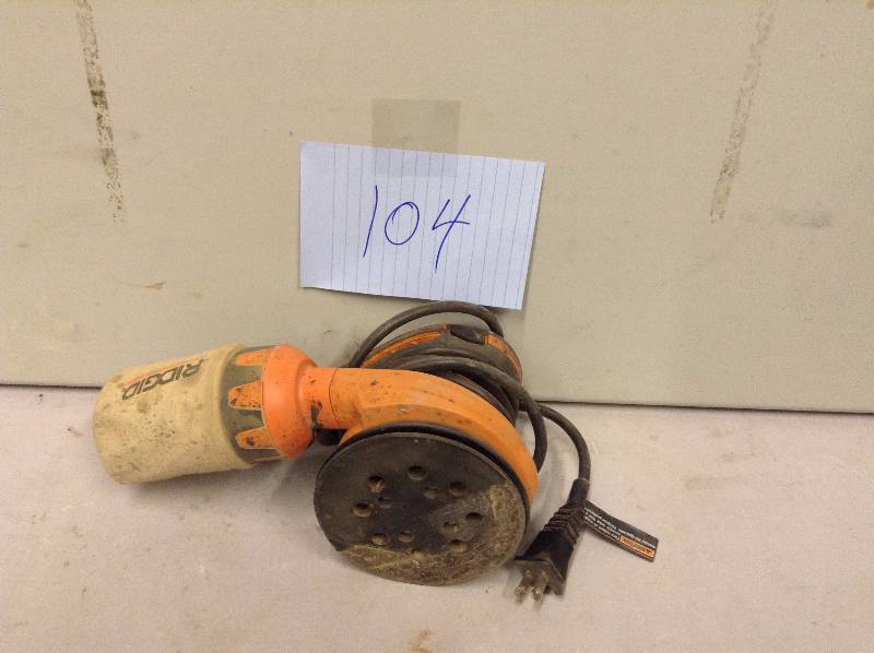 lot 104 image: Ridgid 5 Random Orbit Sander used in very good condition