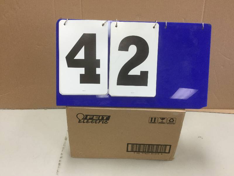 lot 42 image: Box of Feit Electric light sbrand New