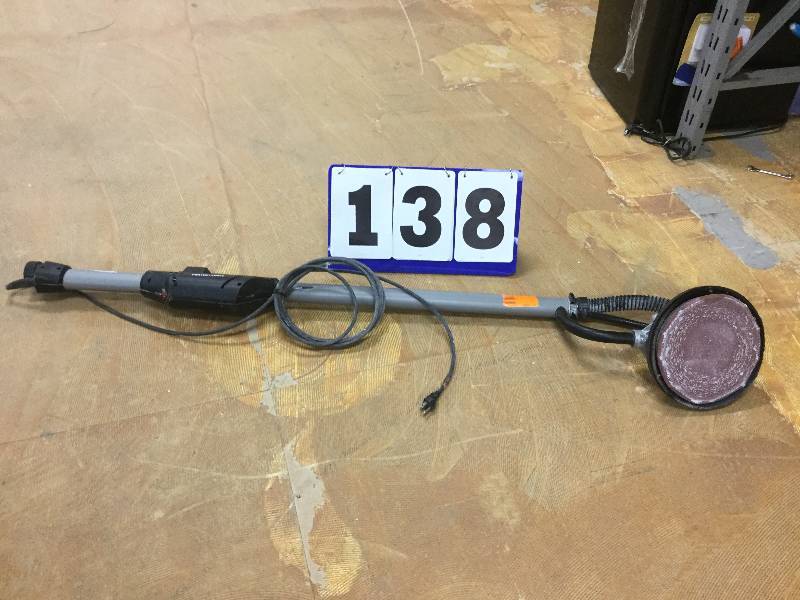 lot 138 image: Porter Cable 7800 Drywall Variable Speed Sander used in working condition