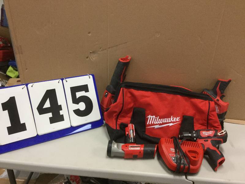 lot 145 image: Milwauke M12 - 4 Tool Combo Set - Drill, hacksaw, flashlight, PVC Cutter used in very good condition