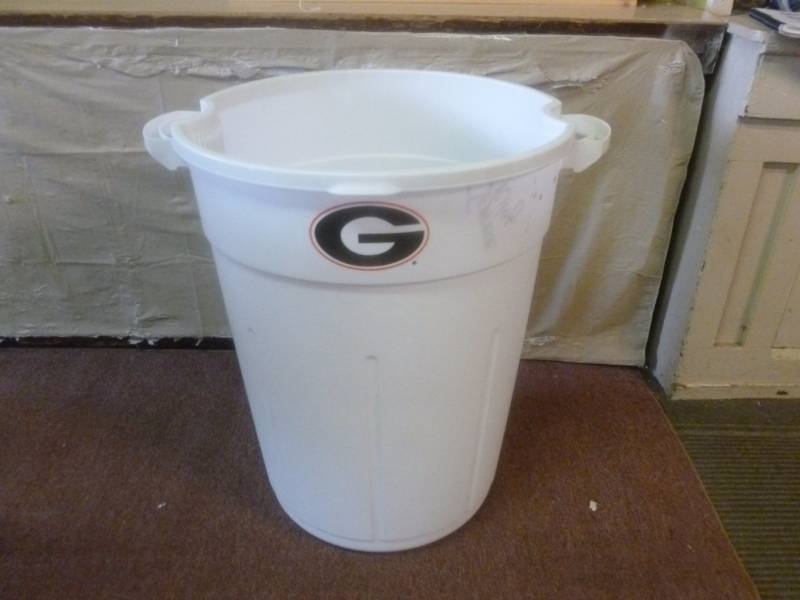 Trash Can