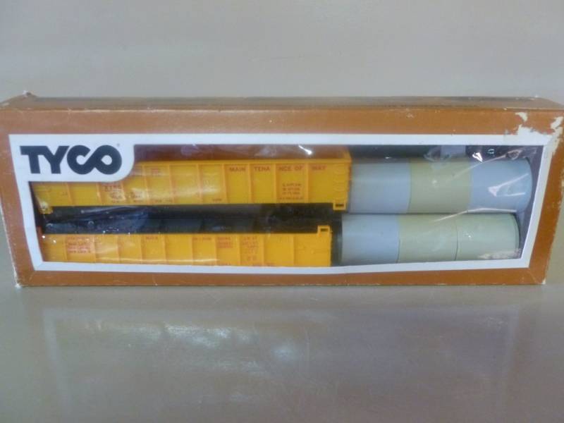 HO Scale Train Cars