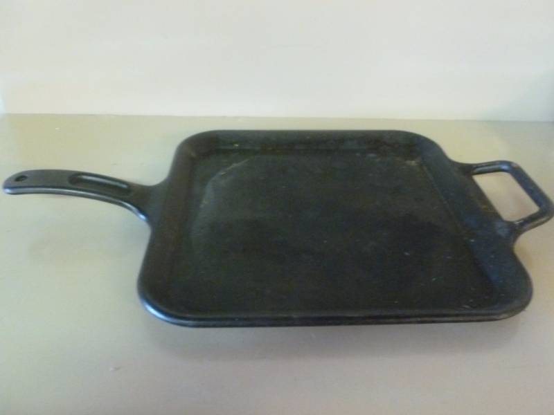 Cast Iron Pan