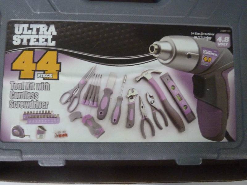 lot 29 image: Tool Kit