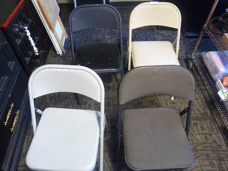 lot 41 image: Four Folding Chairs