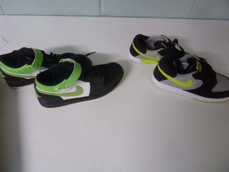 lot 78 image: Tennis Shoe Lot